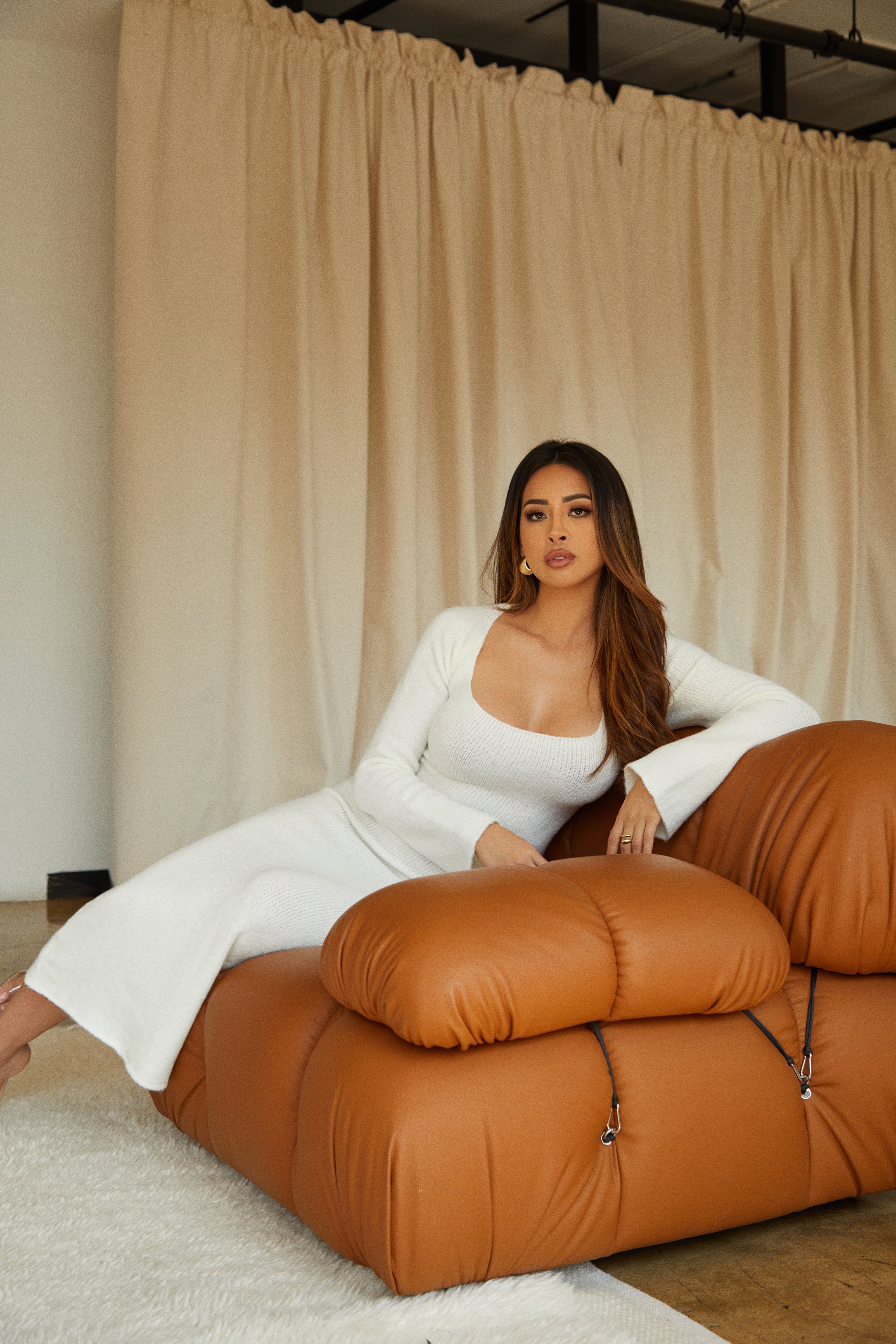 Andrea Long Sleeve Maxi Dress - White - Image 3