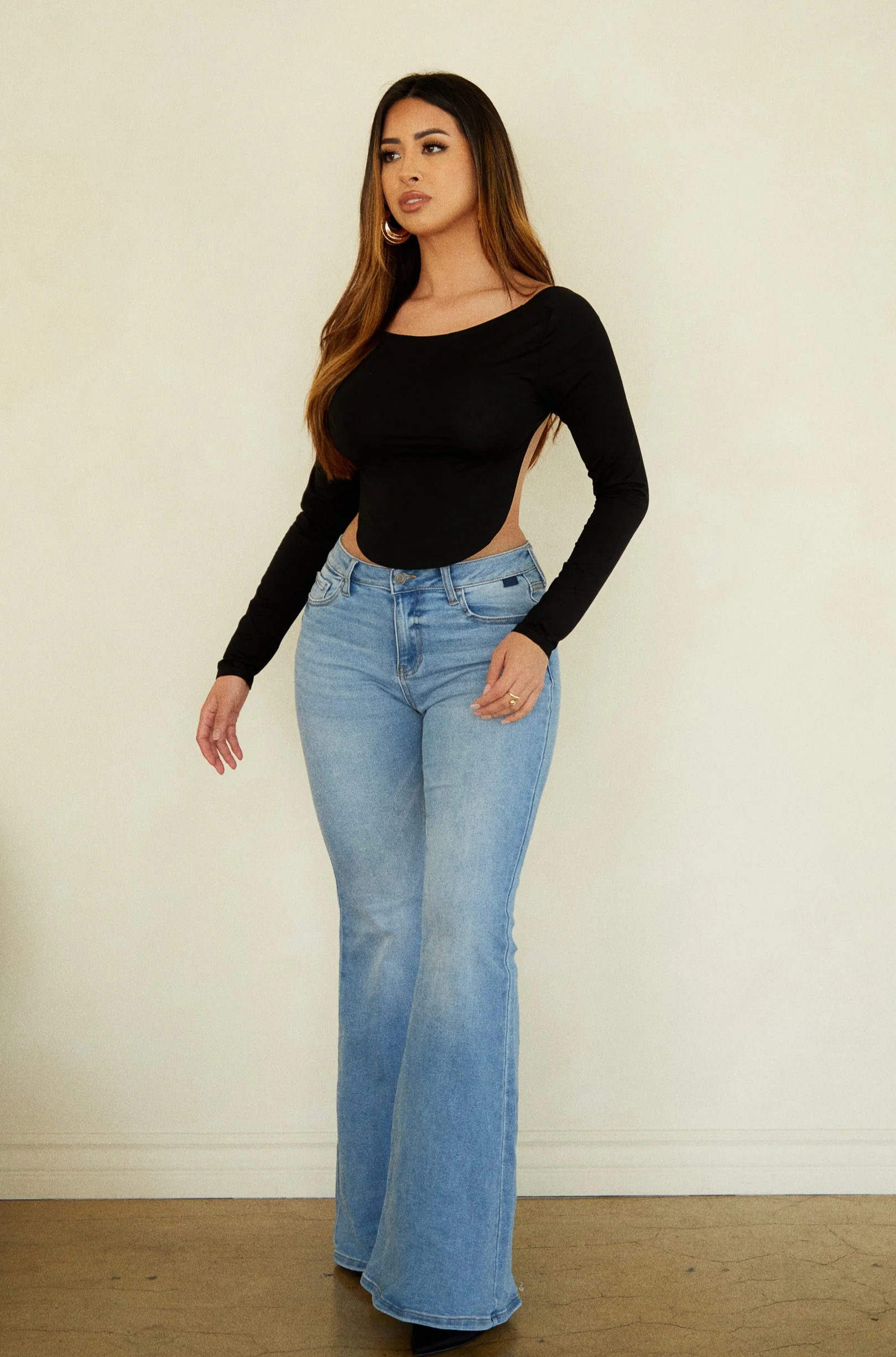Ivette Mid Rise Super Flare Pant - Light Denim - Image 6