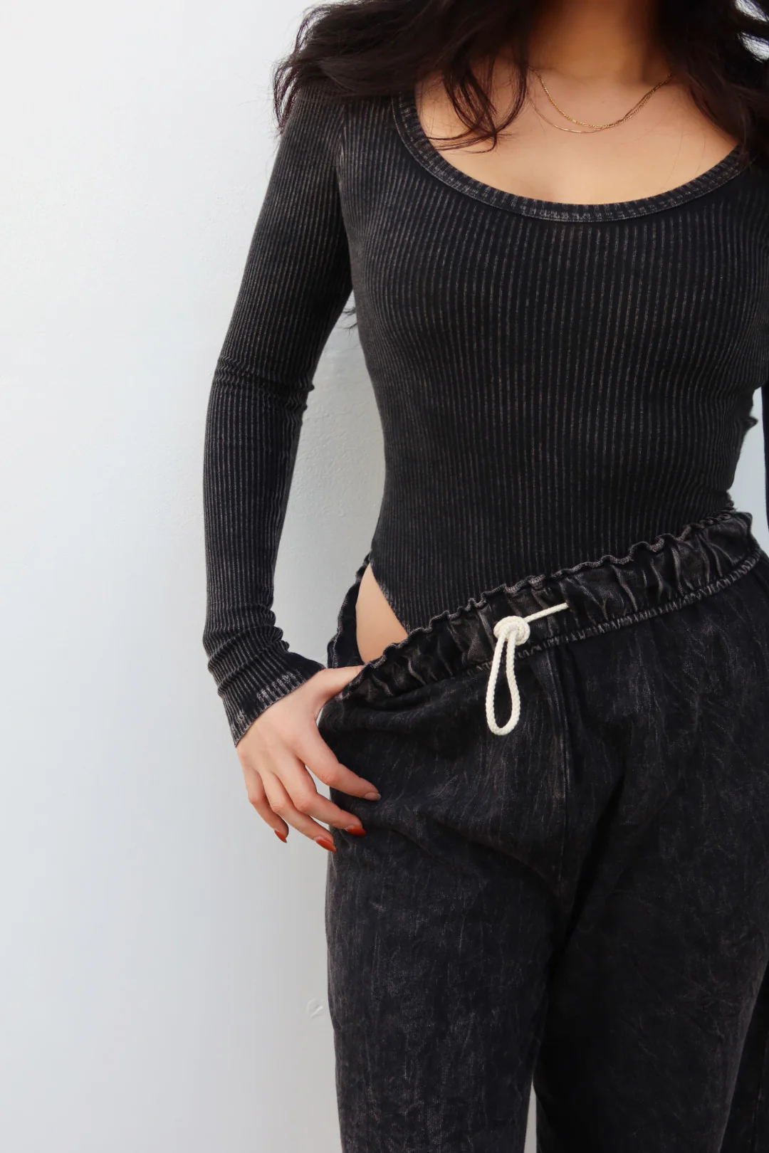 Levie Long Sleeve Bodysuit - Black - Image 5
