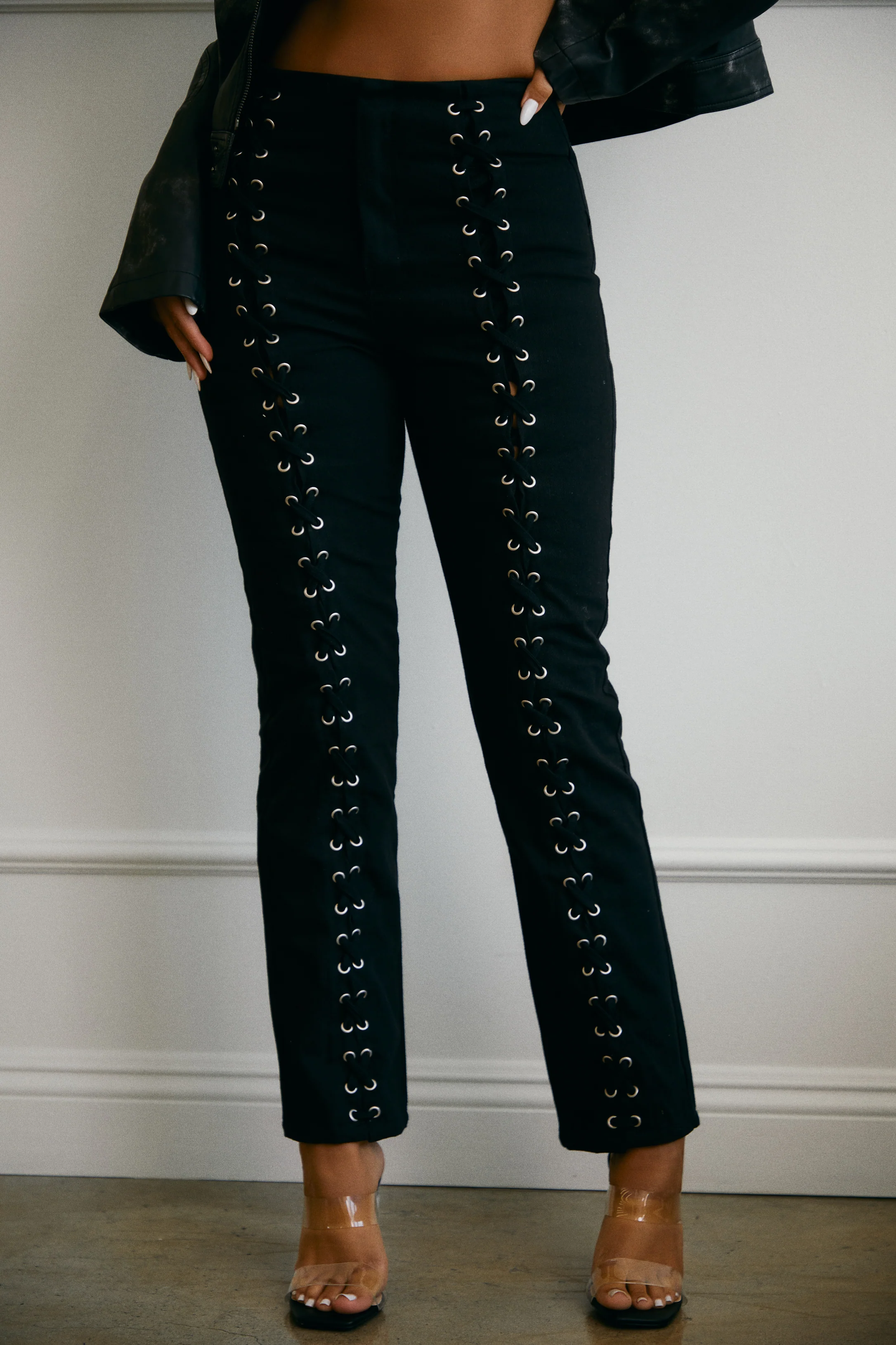Simani Lattice Detail Straight Leg Pant - Black - Image 6
